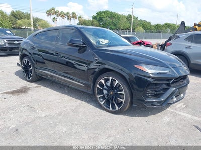 LAMBORGHINI URUS 2019
