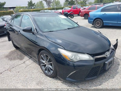 TOYOTA CAMRY 2016