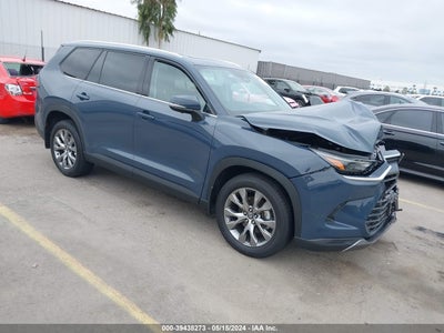 TOYOTA GRAND HIGHLANDER 2024