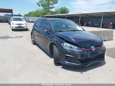 VOLKSWAGEN GOLF GTI 2020