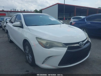 TOYOTA CAMRY 2016