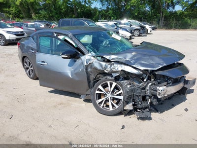 NISSAN MAXIMA 2016