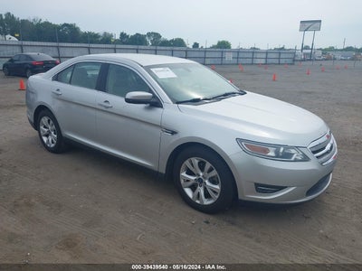 FORD TAURUS 2010