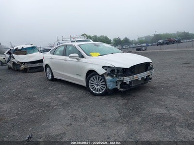 FORD FUSION HYBRID 2015