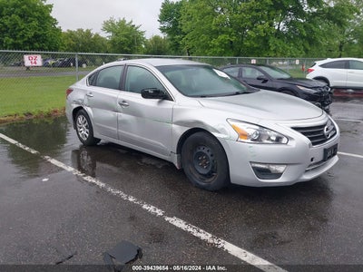 NISSAN ALTIMA 2015