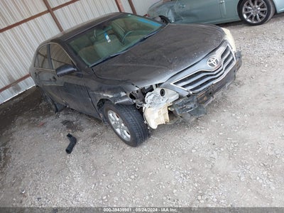 TOYOTA CAMRY 2010