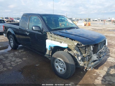 NISSAN FRONTIER 2011