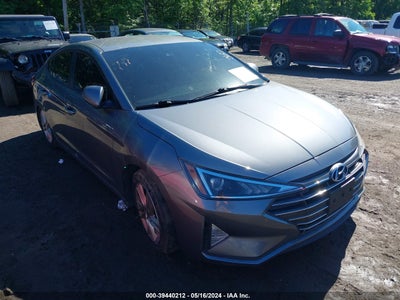 HYUNDAI ELANTRA 2019