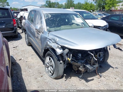 VOLKSWAGEN TIGUAN 2012