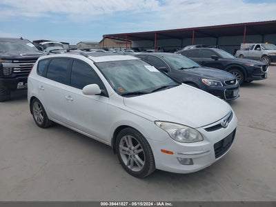 HYUNDAI ELANTRA TOURING 2011