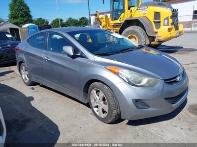 HYUNDAI ELANTRA 2011