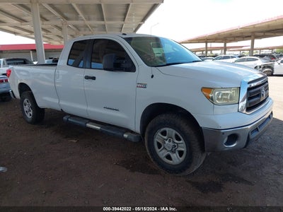 TOYOTA TUNDRA 2010