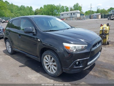 MITSUBISHI OUTLANDER SPORT 2011
