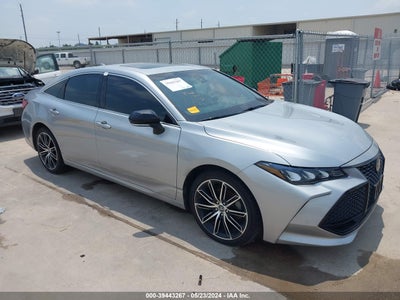 TOYOTA AVALON 2019
