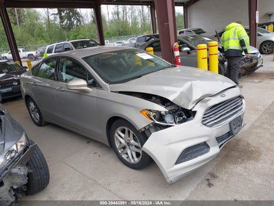 FORD FUSION 2015