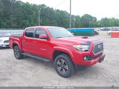 TOYOTA TACOMA 2019