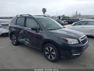 SUBARU FORESTER 2017