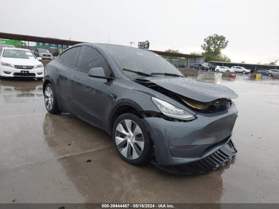TESLA MODEL Y 2021