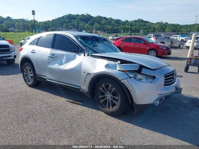 INFINITI QX70 2016