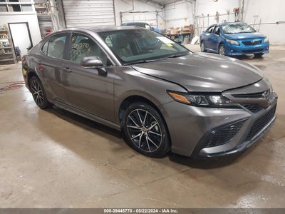 TOYOTA CAMRY 2023