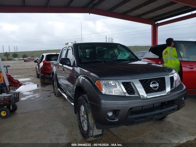 NISSAN FRONTIER 2021