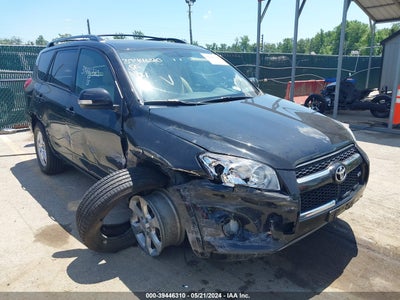 TOYOTA RAV4 2011