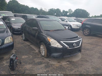 NISSAN VERSA 2016