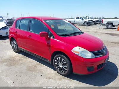 NISSAN VERSA 2010