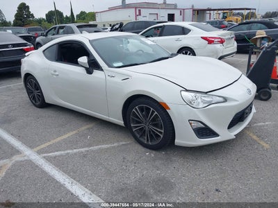 SCION FR-S 2016