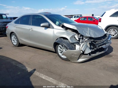TOYOTA CAMRY 2017