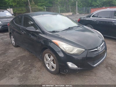 Hyundai Elantra 2012