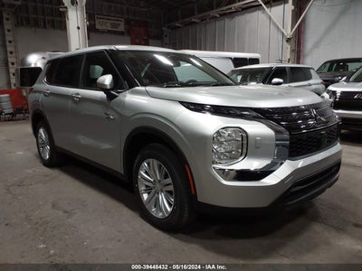 MITSUBISHI OUTLANDER 2024
