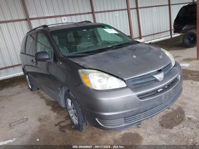 TOYOTA SIENNA 2005
