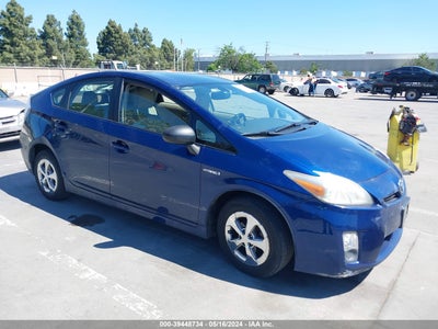 TOYOTA PRIUS 2011