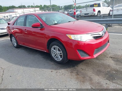 TOYOTA CAMRY 2012