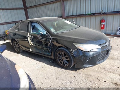 TOYOTA CAMRY 2015