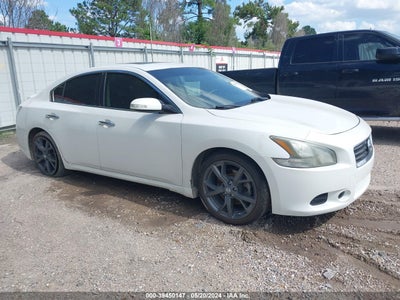 NISSAN MAXIMA 2013