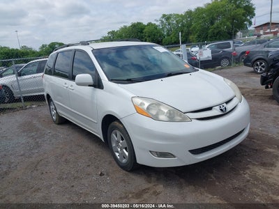 TOYOTA SIENNA 2006