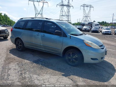 TOYOTA SIENNA 2008