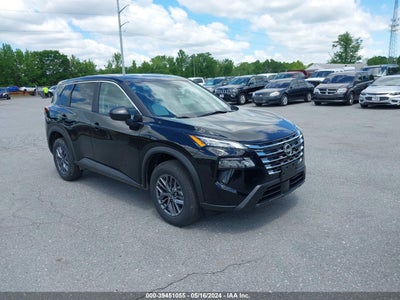 Nissan Rogue 2024