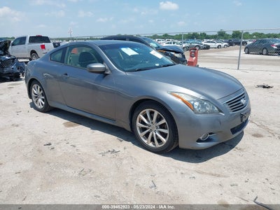 INFINITI JOURNEY 2013