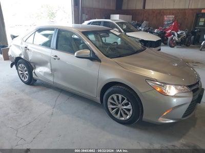 TOYOTA CAMRY 2017