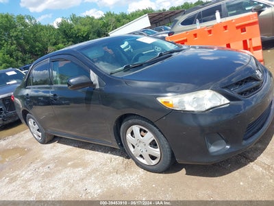 TOYOTA COROLLA 2011