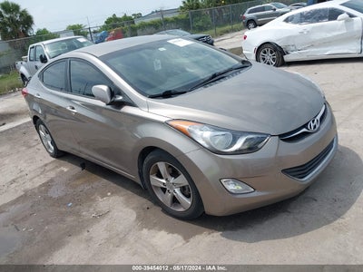 HYUNDAI ELANTRA 2013