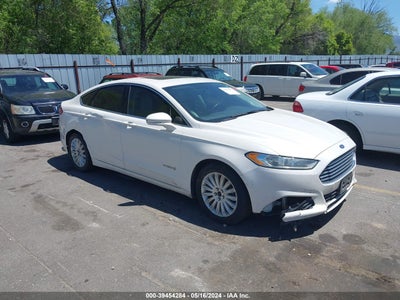 FORD FUSION HYBRID 2015