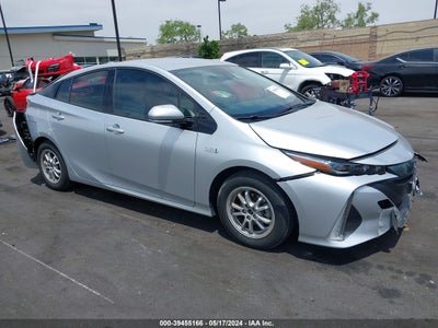 TOYOTA PRIUS PRIME 2017