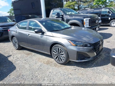 Nissan Altima 2024