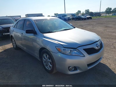 TOYOTA CAMRY 2011