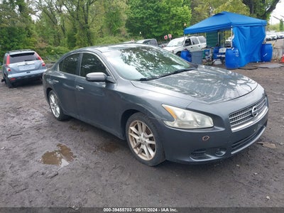 NISSAN MAXIMA 2011