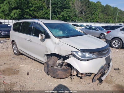 CHRYSLER PACIFICA 2017